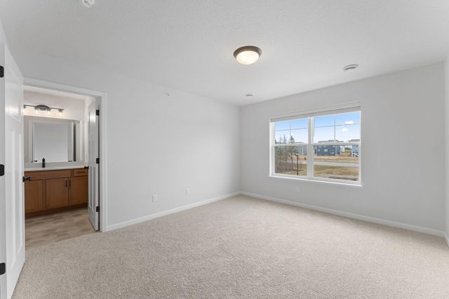 1020 130th Court E, Rosemount, MN 55068