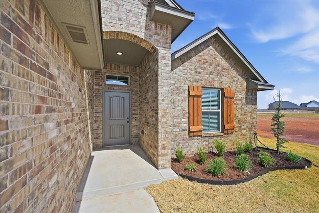667 Almond Blossom Road, Piedmont, OK 73078