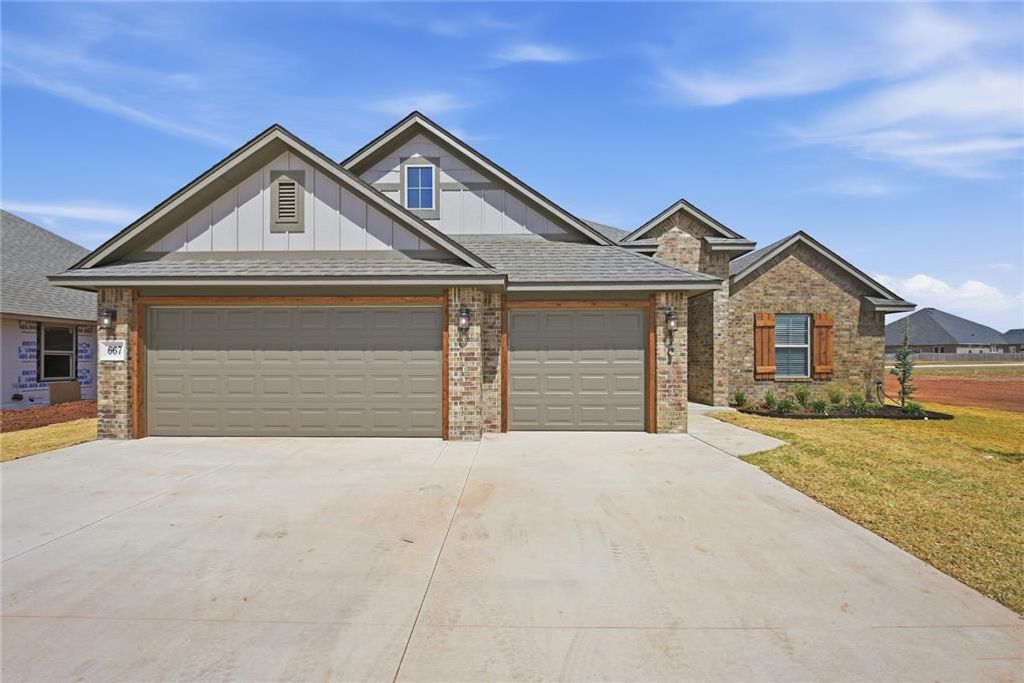 667 Almond Blossom Road, Piedmont, OK 73078