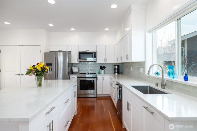 3903 Isle Way, Anacortes, WA 98221
