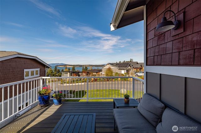 3903 Isle Way, Anacortes, WA 98221