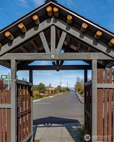 3903 Isle Way, Anacortes, WA 98221