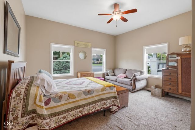 706 S Chestnut Street, Seymour, IN 47274