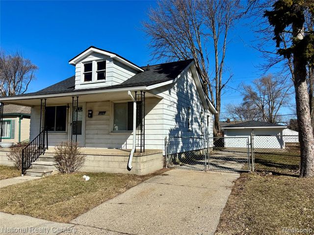 22778 Tuscany Avenue, Eastpointe, MI 48021