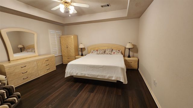 1381 Wentworth Drive, Lewisville, TX 75067