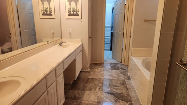 1381 Wentworth Drive, Lewisville, TX 75067