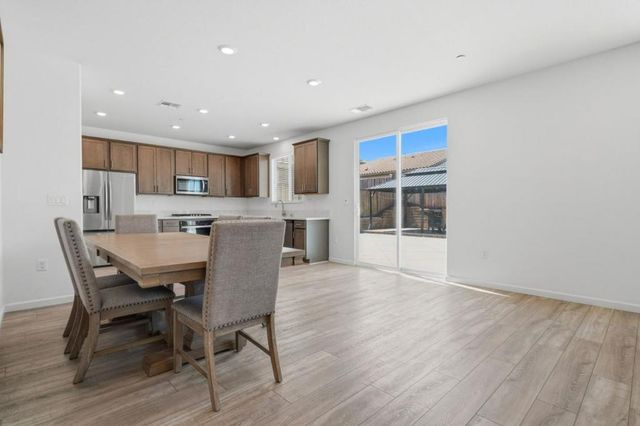 2091 Mint Drive, Hollister, CA 95023
