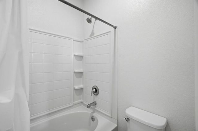 2091 Mint Drive, Hollister, CA 95023