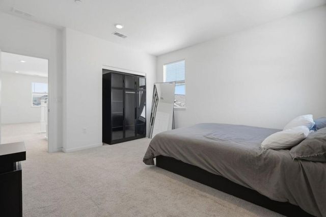 2091 Mint Drive, Hollister, CA 95023