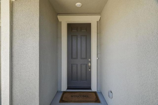 2091 Mint Drive, Hollister, CA 95023