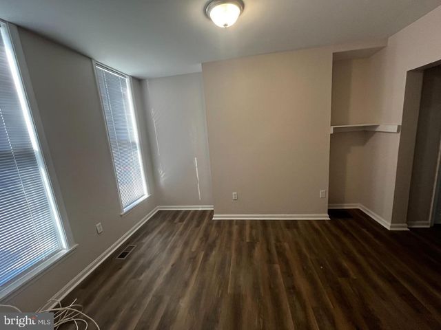 2409 FRANCIS ST, Baltimore, MD 21217