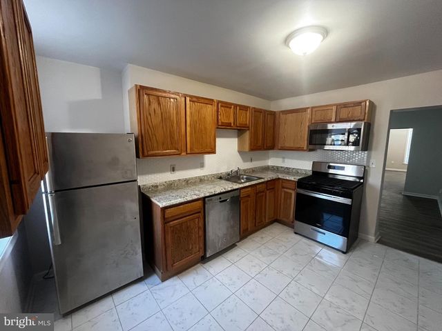 2409 FRANCIS ST, Baltimore, MD 21217