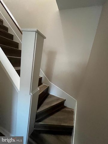 2409 FRANCIS ST, Baltimore, MD 21217