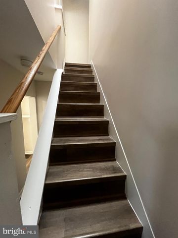 2409 FRANCIS ST, Baltimore, MD 21217