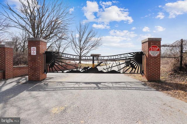 7608 WELLESLEY DR, College Park, MD 20740
