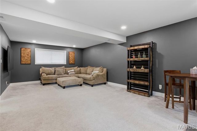 7955 S Rock Hill Road, St Louis, MO 63123