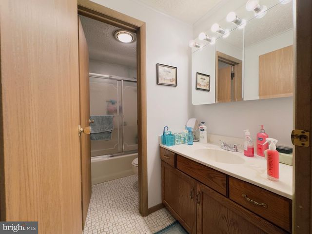 1835 CHERRY ST, Upper Chichester, PA 19061