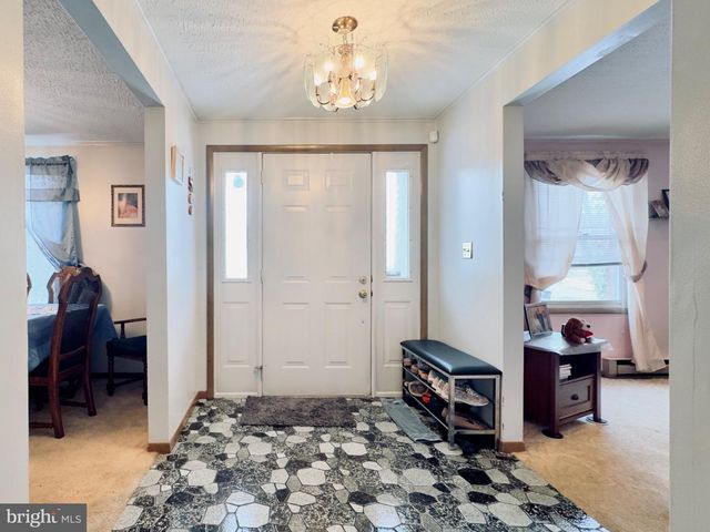 1835 CHERRY ST, Upper Chichester, PA 19061