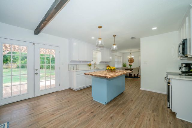 1213 LeDuke Blvd, Longview, TX 75604