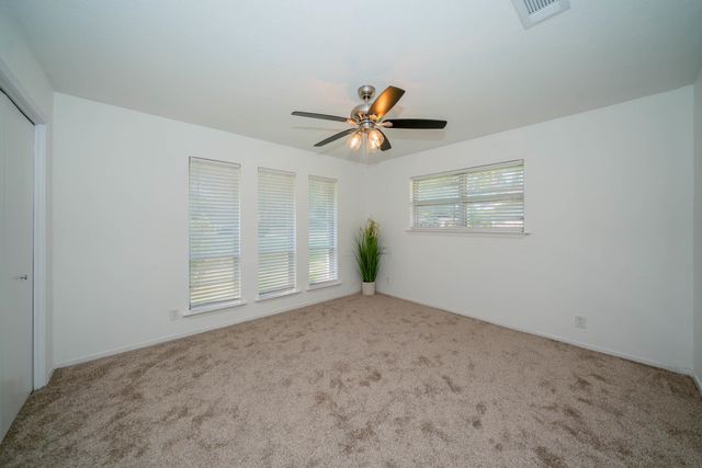 1213 LeDuke Blvd, Longview, TX 75604