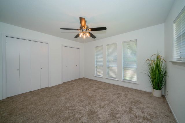 1213 LeDuke Blvd, Longview, TX 75604