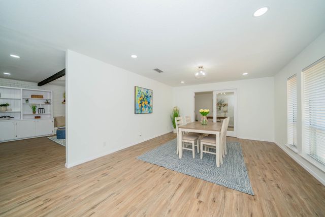 1213 LeDuke Blvd, Longview, TX 75604