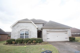 14413 Birkdale Circle, Athens, AL 35613