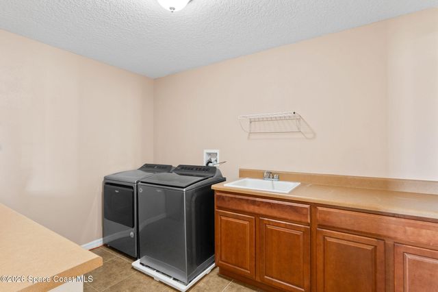 3334 Burdock Avenue, Melbourne, FL 32904