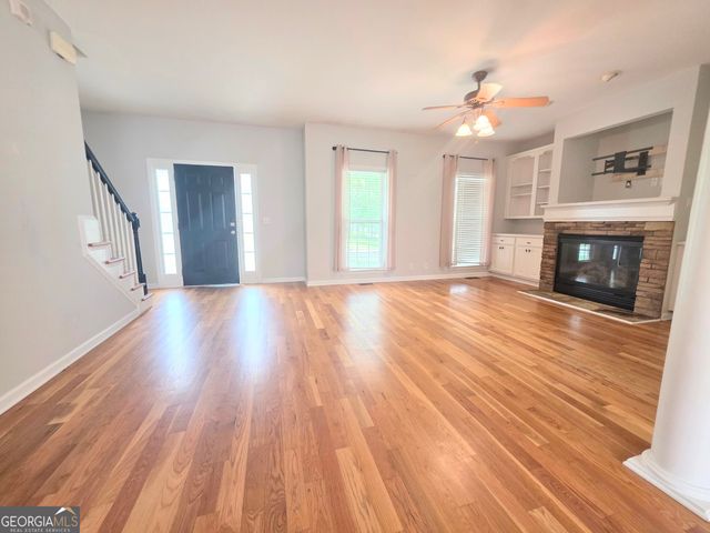 49 High Point Circle, Newnan, GA 30265