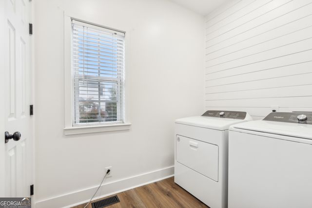 49 High Point Circle, Newnan, GA 30265