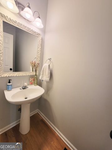 49 High Point Circle, Newnan, GA 30265