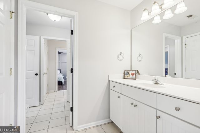 49 High Point Circle, Newnan, GA 30265