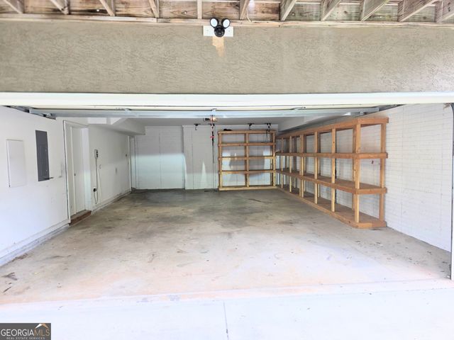49 High Point Circle, Newnan, GA 30265