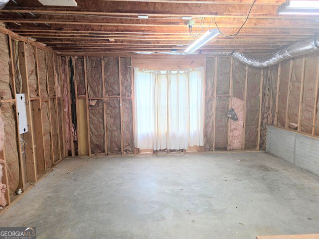 49 High Point Circle, Newnan, GA 30265