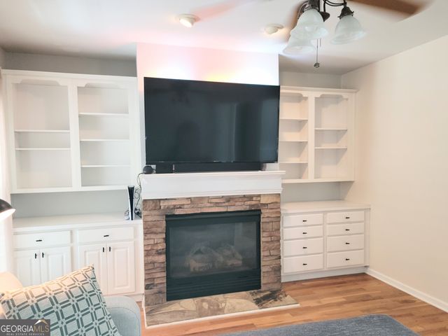 49 High Point Circle, Newnan, GA 30265