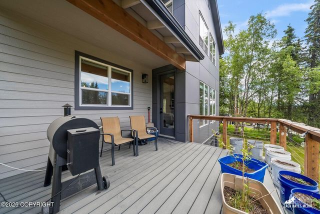 14311 Pickett Street, Anchorage, AK 99516