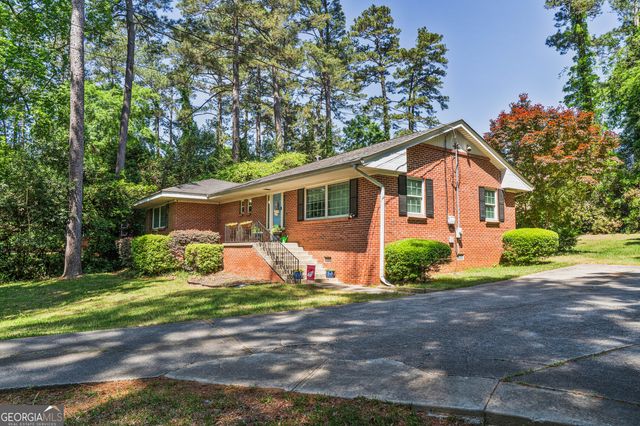 201 Lakeside Drive, Milledgeville, GA 31061