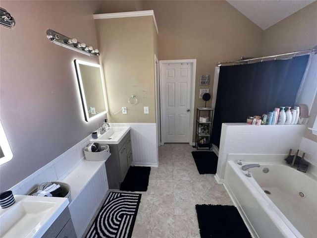 405 Caxton Court, South Fulton, GA 30331