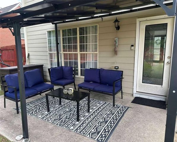 405 Caxton Court, South Fulton, GA 30331
