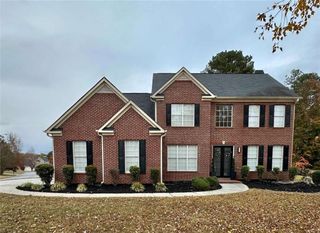 405 Caxton Court, South Fulton, GA 30331