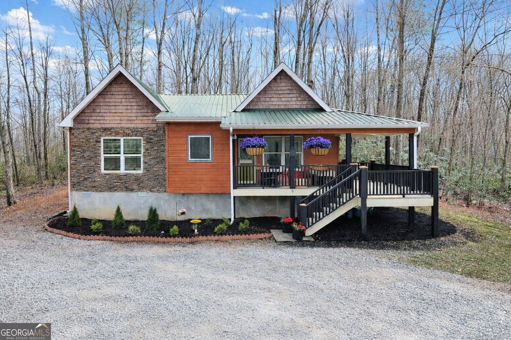 453 Ivy Hills Drive, Cleveland, GA 30528