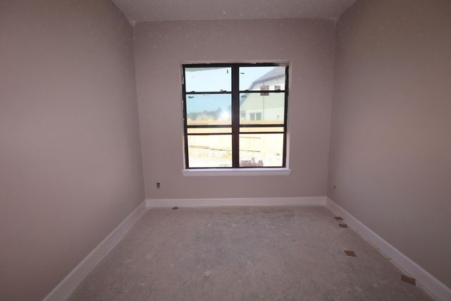 12302 Denham Drive, Mont Belvieu, TX 77523