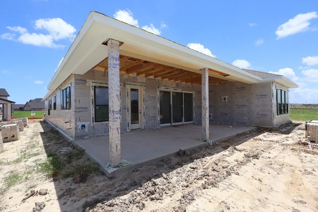 12302 Denham Drive, Mont Belvieu, TX 77523