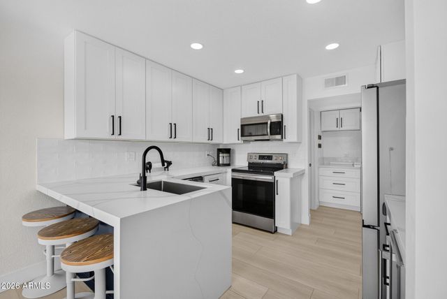 11011 N 92ND Street 1007, Scottsdale, AZ 85260