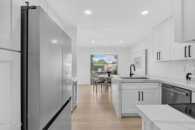 11011 N 92ND Street 1007, Scottsdale, AZ 85260