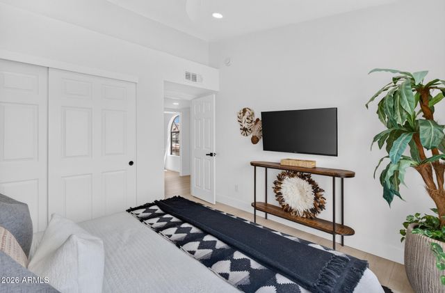 11011 N 92ND Street 1007, Scottsdale, AZ 85260