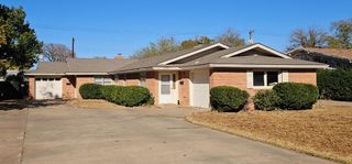 2408 33rd Street, Lubbock, TX 79411