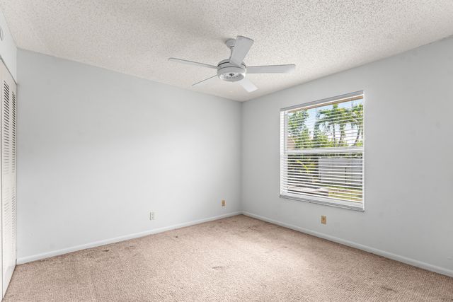 105 Banyan Circle, Jupiter, FL 33458