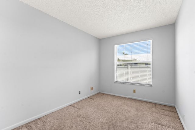 105 Banyan Circle, Jupiter, FL 33458
