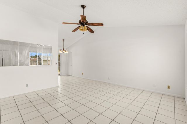 105 Banyan Circle, Jupiter, FL 33458